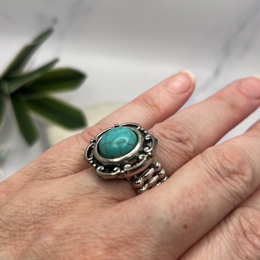 Faux Turquoise Button Stretch Ring. - image 6